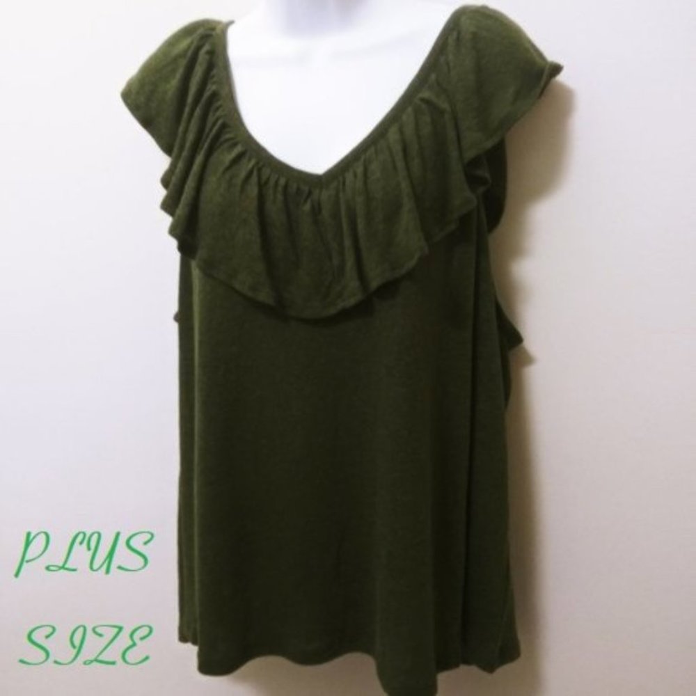 Old Navy Ruffle-Trim Linen-Blend Plus Size Top - Picture 2 of 3
